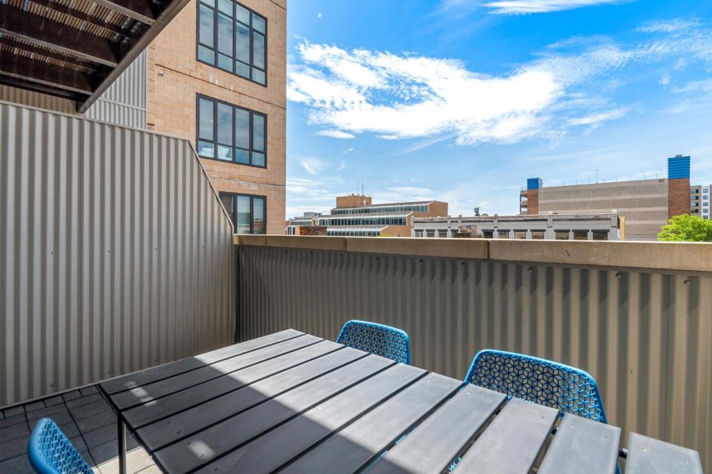 Exhibit A2 Apartment Ann Arbor Bagian luar foto